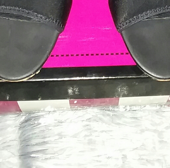 Sandals - Picture 6 of 7